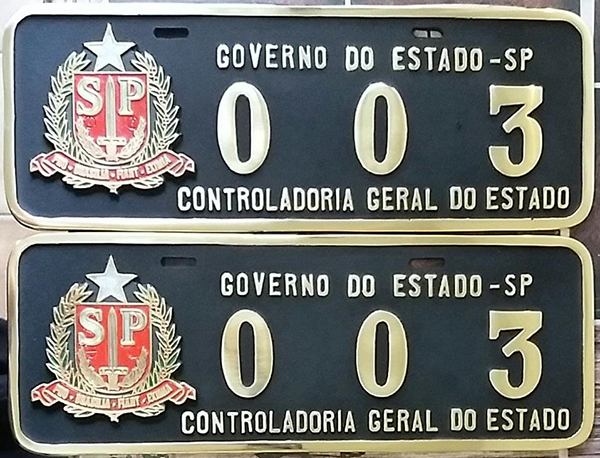 Placa de Carro em Bronze Fundido